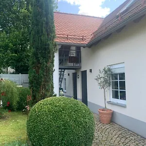 Apartment Bezaubernde Mit Garten Und Sauna-nutzung, Waldershof