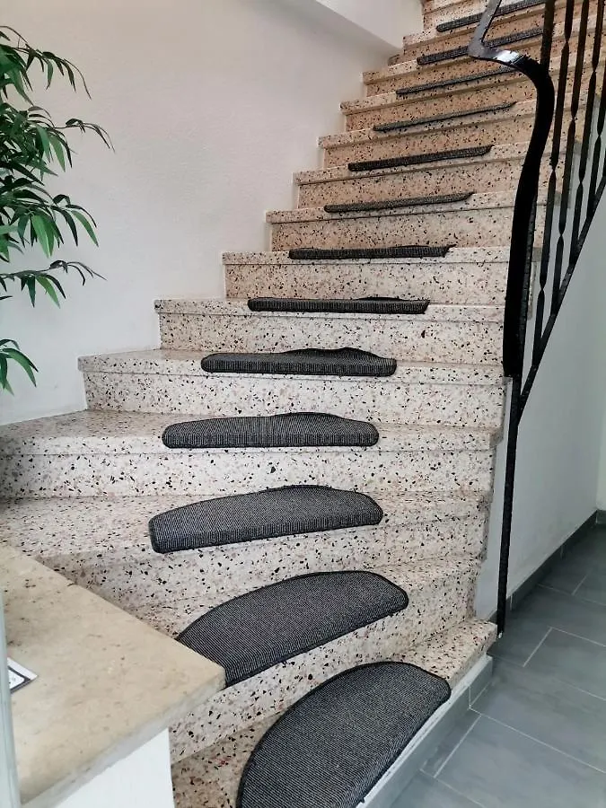 Apartment Fewo Royal & Goodness Home Muhlhausen